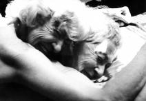Scena z filmu Nitrate Kisses