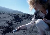 Scena z filmu Do Rocks Dream of Flying?