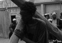 Scena z filmu Mother, I Am Suffocating. This Is My Last Film About You