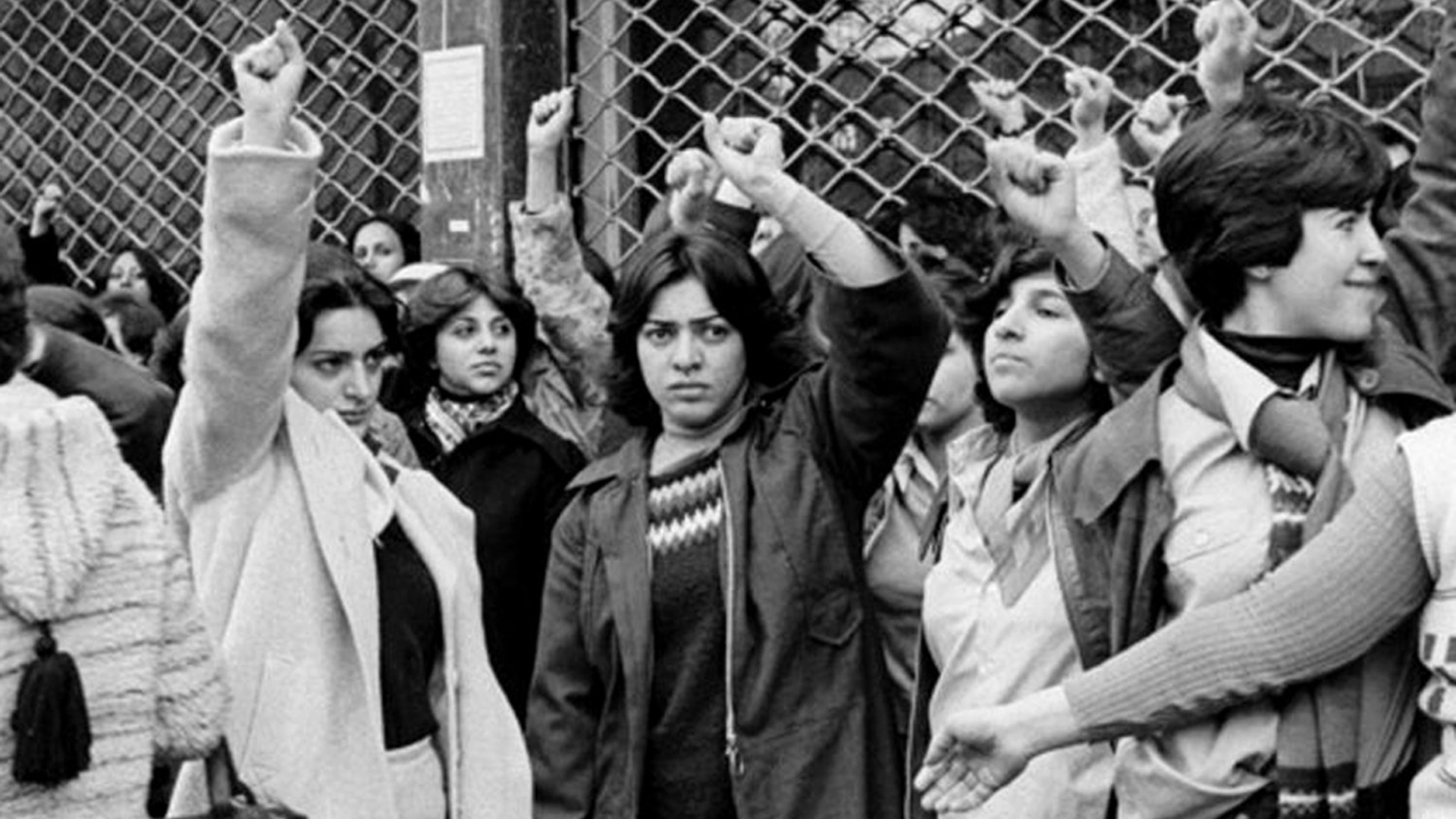 Erkak it bilan guruh jinsiy aloqa Keyin dugonamni xotinini sikdim